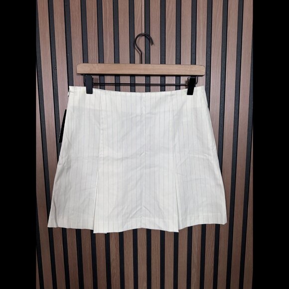 New Theory Skirt 4 / S Womens White Pin Striped Mini French Blue Leg Slit - Picture 2 of 7